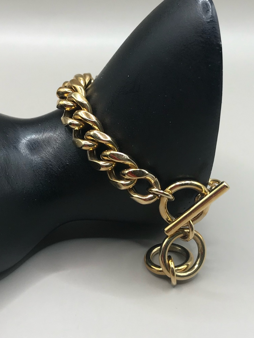 Gold-Tone Chain Bracelet with Toggle Clasp - Picture 2 of 7